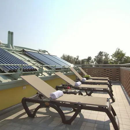 Residenza Leo Apartment *