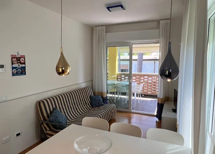 Residenza Leo * بيبيوني