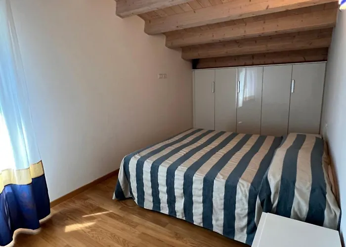 Residenza Leo * بيبيوني